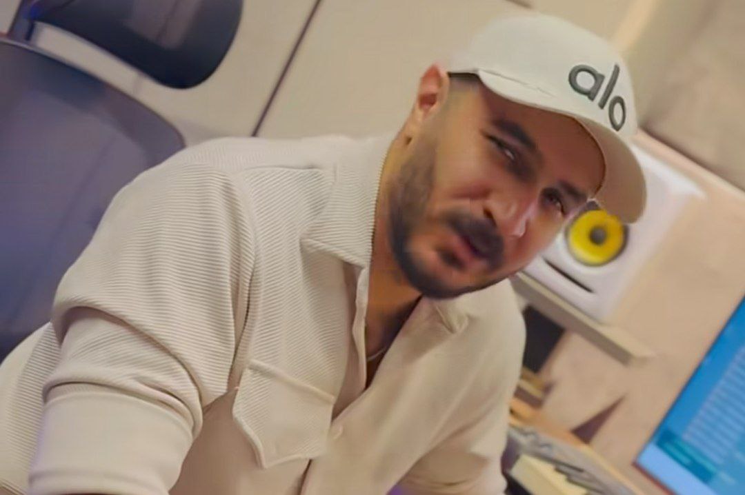  من هرچی میکشم از این دل دل دل رفتنی میره